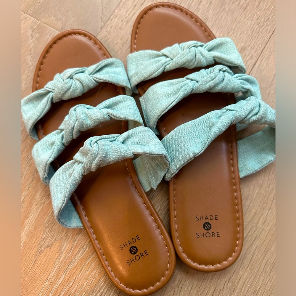 Shade & Shore Sandals- size 9